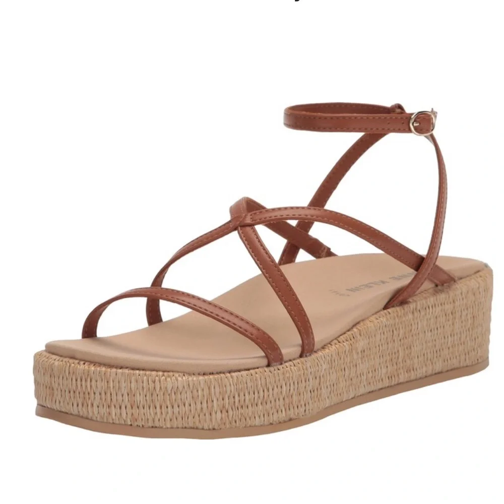 ANNE KLEIN Verano Strappy Platform Sandals ~ New In Box